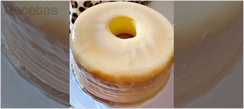 Pastel de Piña y Crema Agria